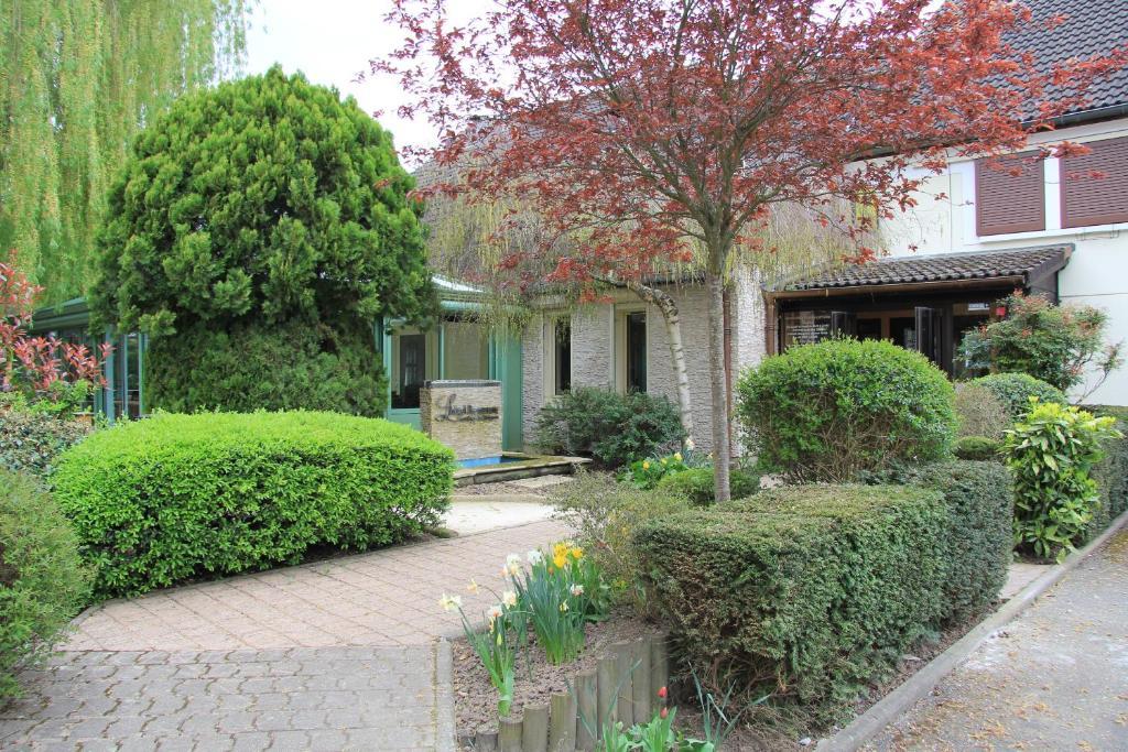 Logis Lhotel Restaurant Antony Verrieres Le Buisson Massy  Exterior photo